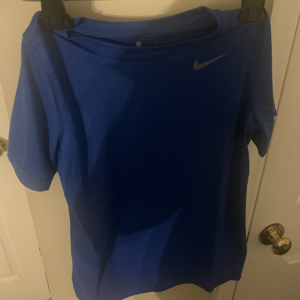 NWOT Boys Nike shirt size 8 - Picture 3 of 6